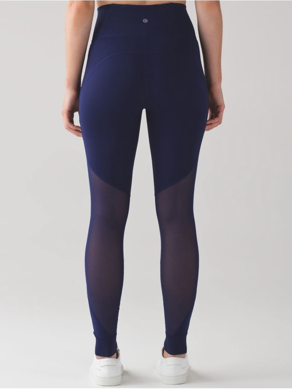 Lululemon Hot Like Agni Pant in Hero Blue Size 2 28”